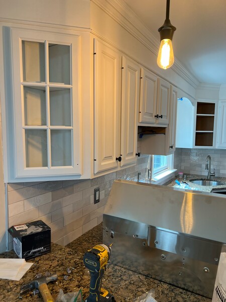 Cabinet Painting in Glenbrook, CT (1)